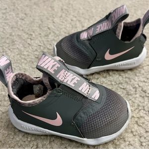 Nike Flex Runner Gray/Pink Toddler Size 4C